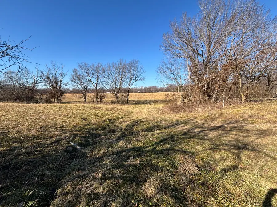 137 E Splitlog Avenue, Goodman, MO 64843 - #3