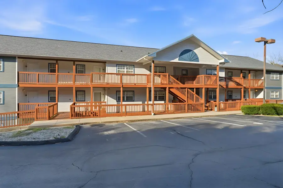 250 Berry Drive #Apt A7, Branson, MO 65616 - #2
