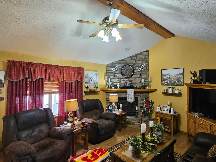 202 W Santee Street, Wheaton, MO 64874 - #2