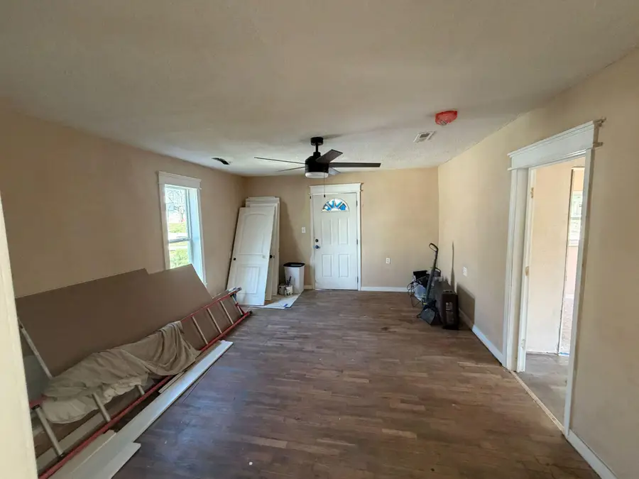 2243 N Taylor Avenue, Springfield, MO 65803 - #3