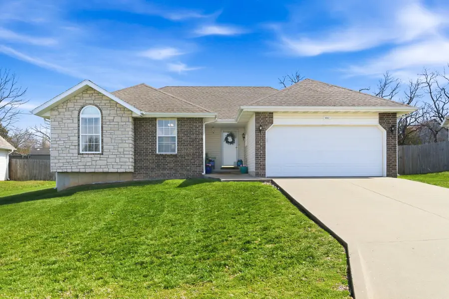 982 S Redwood Street, Nixa, MO 65714 - #3