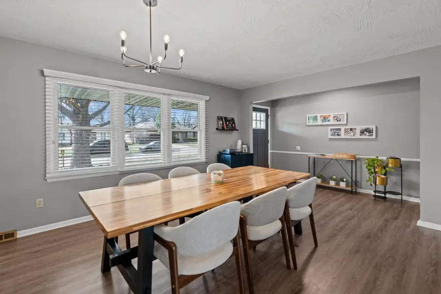 2528 S Weller Avenue, Springfield, MO 65804 - #3