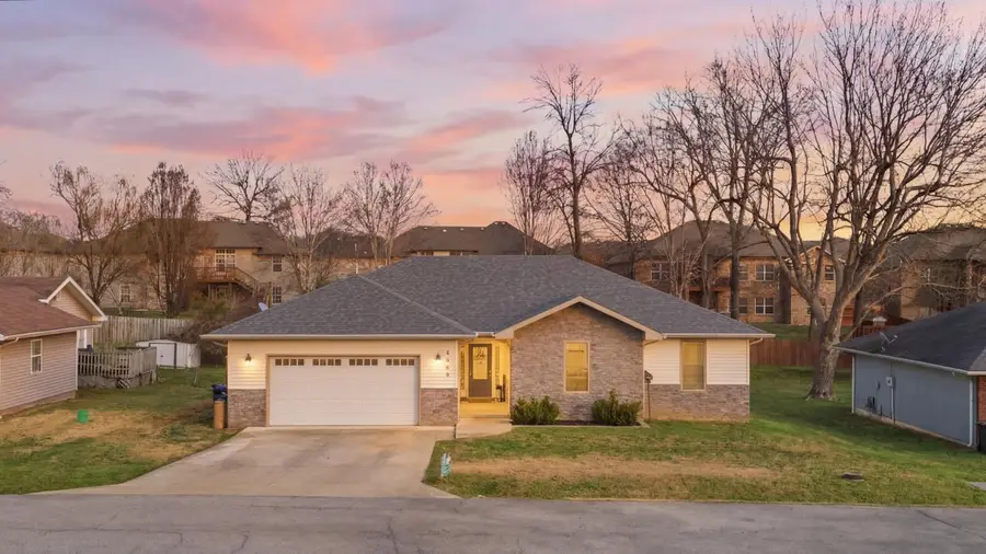 5604 S Honeysuckle Lane, Battlefield, MO 65619 - #3