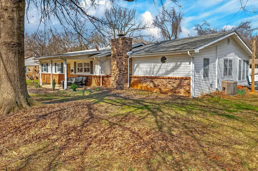 2855 E Lombard Street, Springfield, MO 65802 - #3