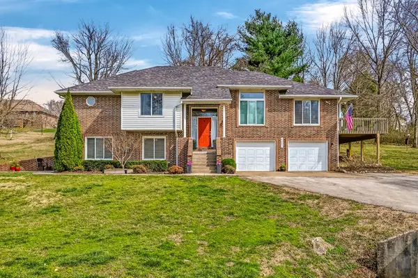 5852 S Farm Rd 157, Springfield, MO 65810