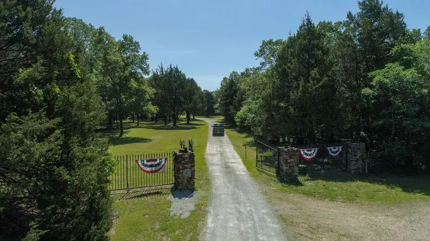 000 Lakeshore Road #Lot 2, Protem, MO 65733 - #2