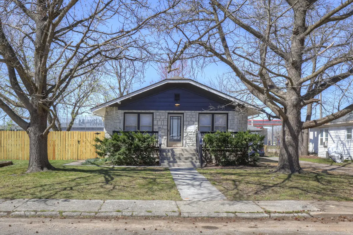 1816 S Harlem Avenue, Joplin, MO 64804 - #1
