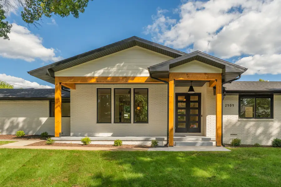 2404 S Cedarbrook Avenue, Springfield, MO 65804 - #3