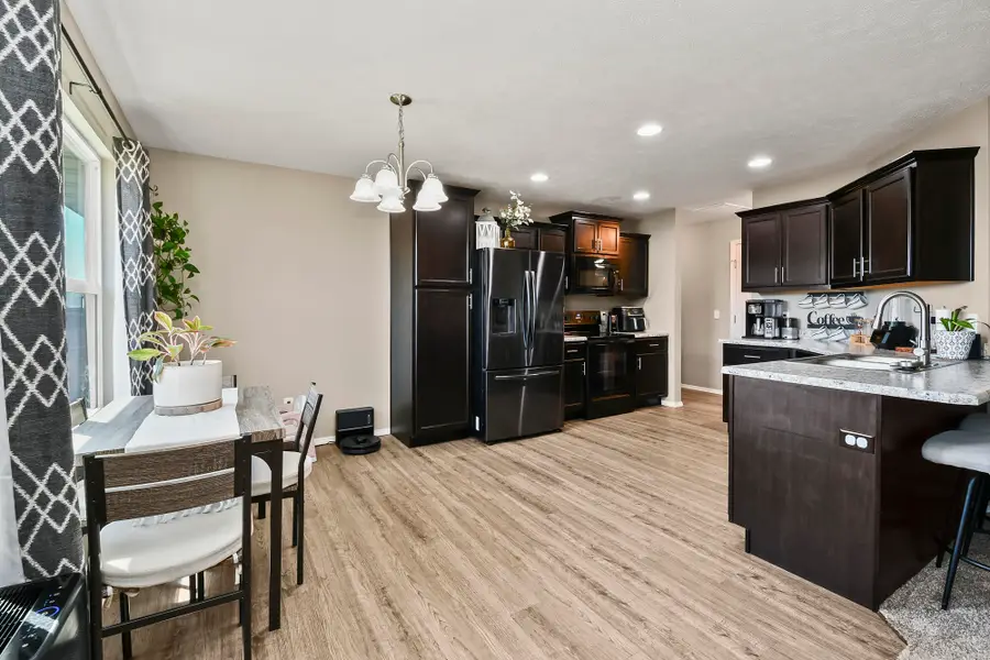 1346 S Marseilles Avenue, Republic, MO 65738 - #3