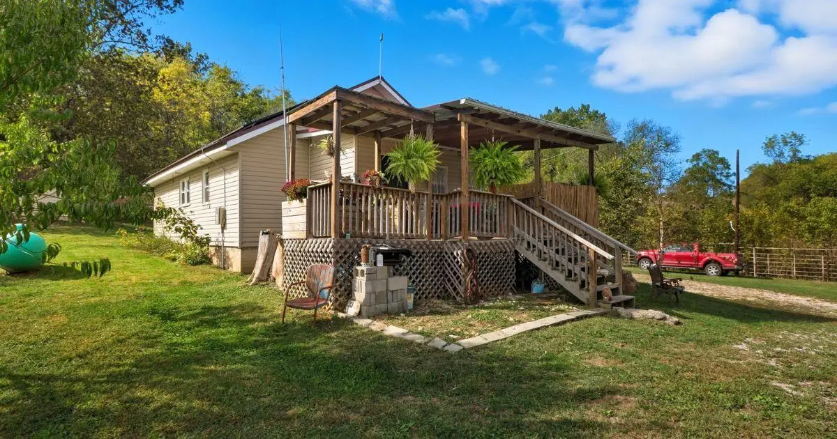 11852 County Road Ak-541, Ava, MO 65608 - #1