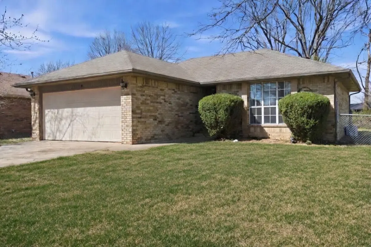 3753 W Harrison Street, Springfield, MO 65802 - #1