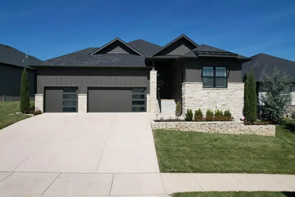 3717 E Hutcheson Avenue, Springfield, MO 65802