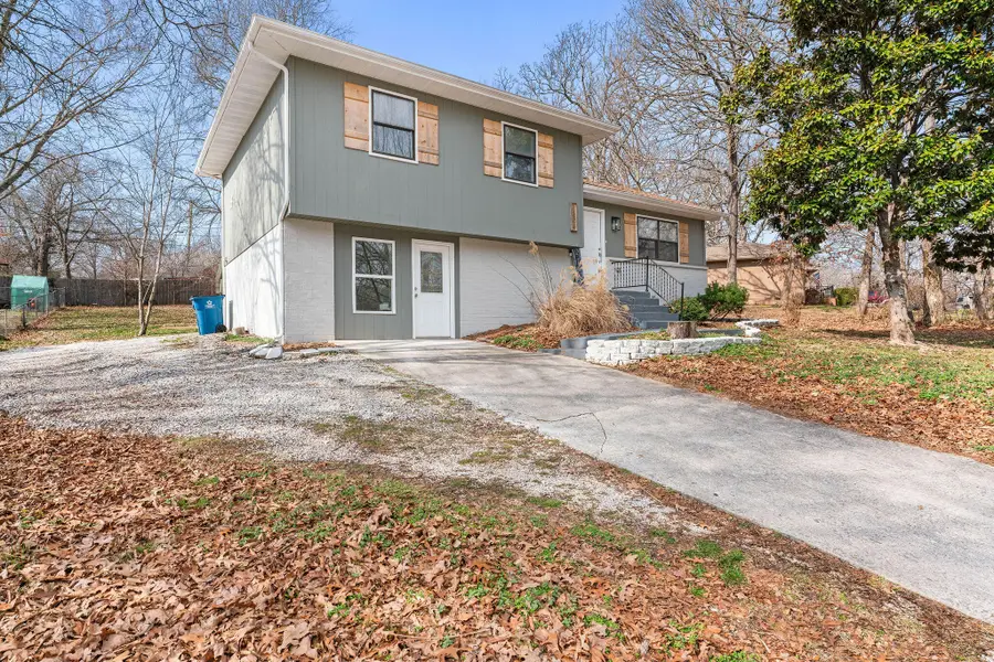 1804 E Samuel J Street, Ozark, MO 65721 - #3