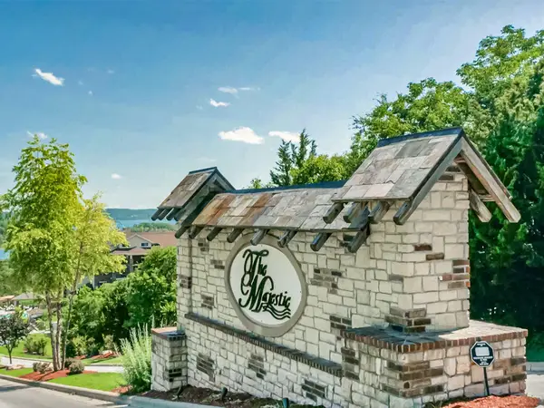 200 Majestic Drive #207, Branson, MO 65616