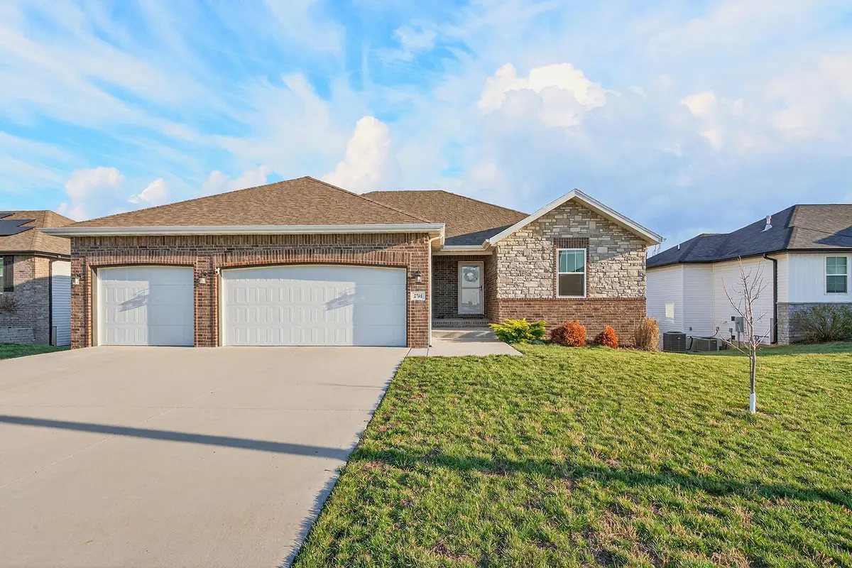 2781 E Bradford Street, Republic, MO 65738 - #1