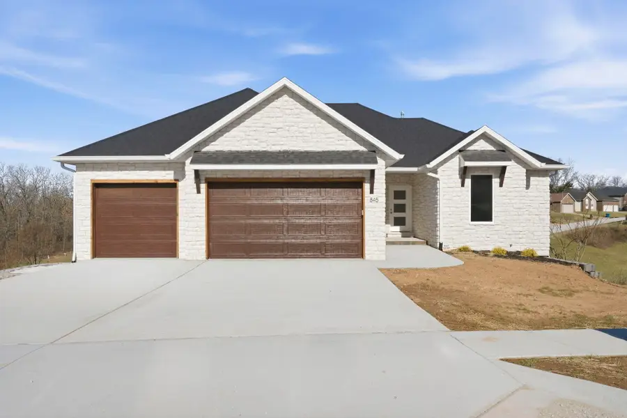 845 S Black Sands Avenue, Nixa, MO 65714 - #2