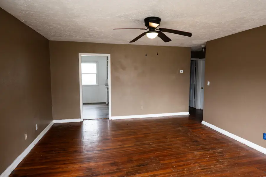 307 W Mcgee Street, Springfield, MO 65807 - #3