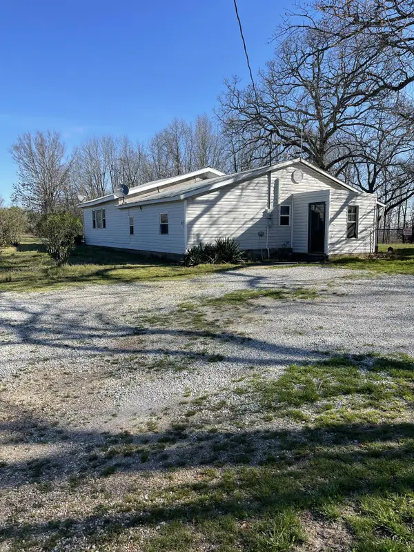 22094 State Highway P, Ava, MO 65608