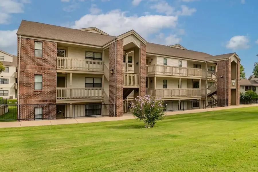 123 Bunker Ridge Drive #4, Branson, MO 65616 - #2