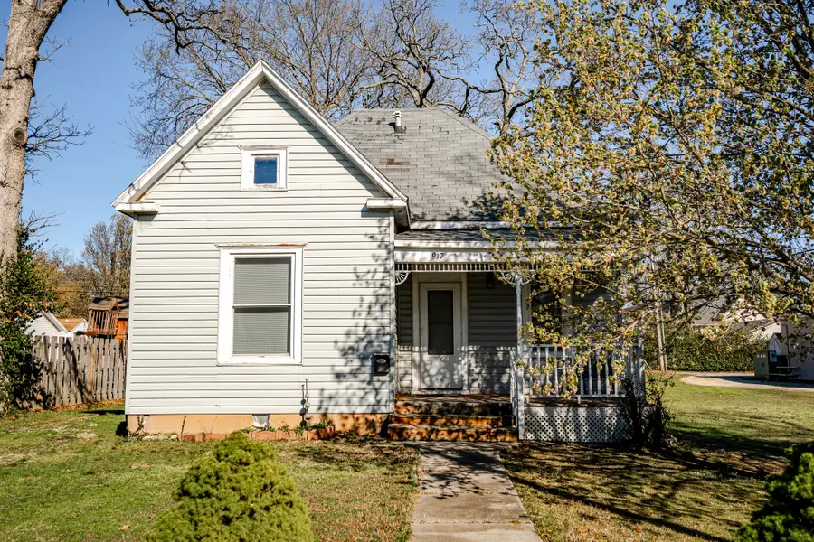 917 7th Street, Monett, MO 65708 - #3