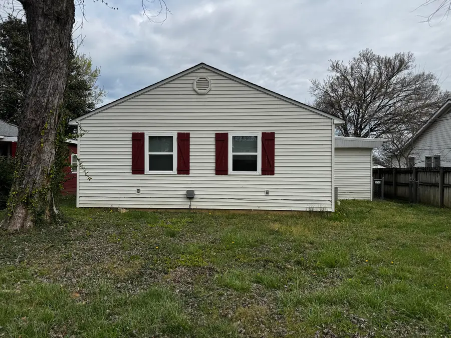 1048 6th Street, West Plains, MO 65775 - #3