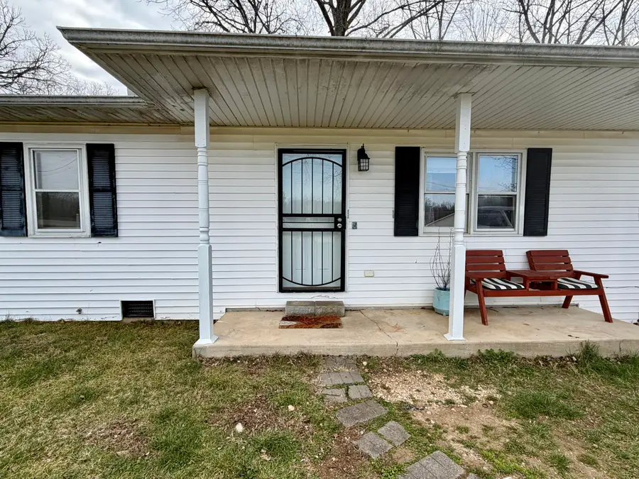 712 S Howell Avenue, West Plains, MO 65775 - #2