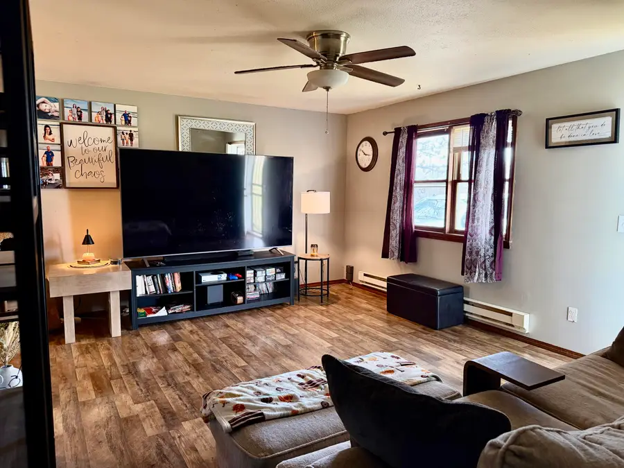 712 S Howell Avenue, West Plains, MO 65775 - #3