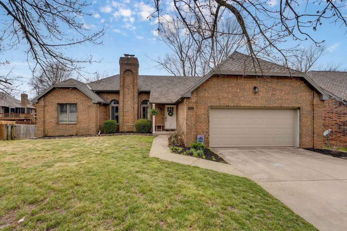 1842 E Richmond Place, Springfield, MO 65804 - #1