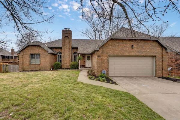 1842 E Richmond Place, Springfield, MO 65804