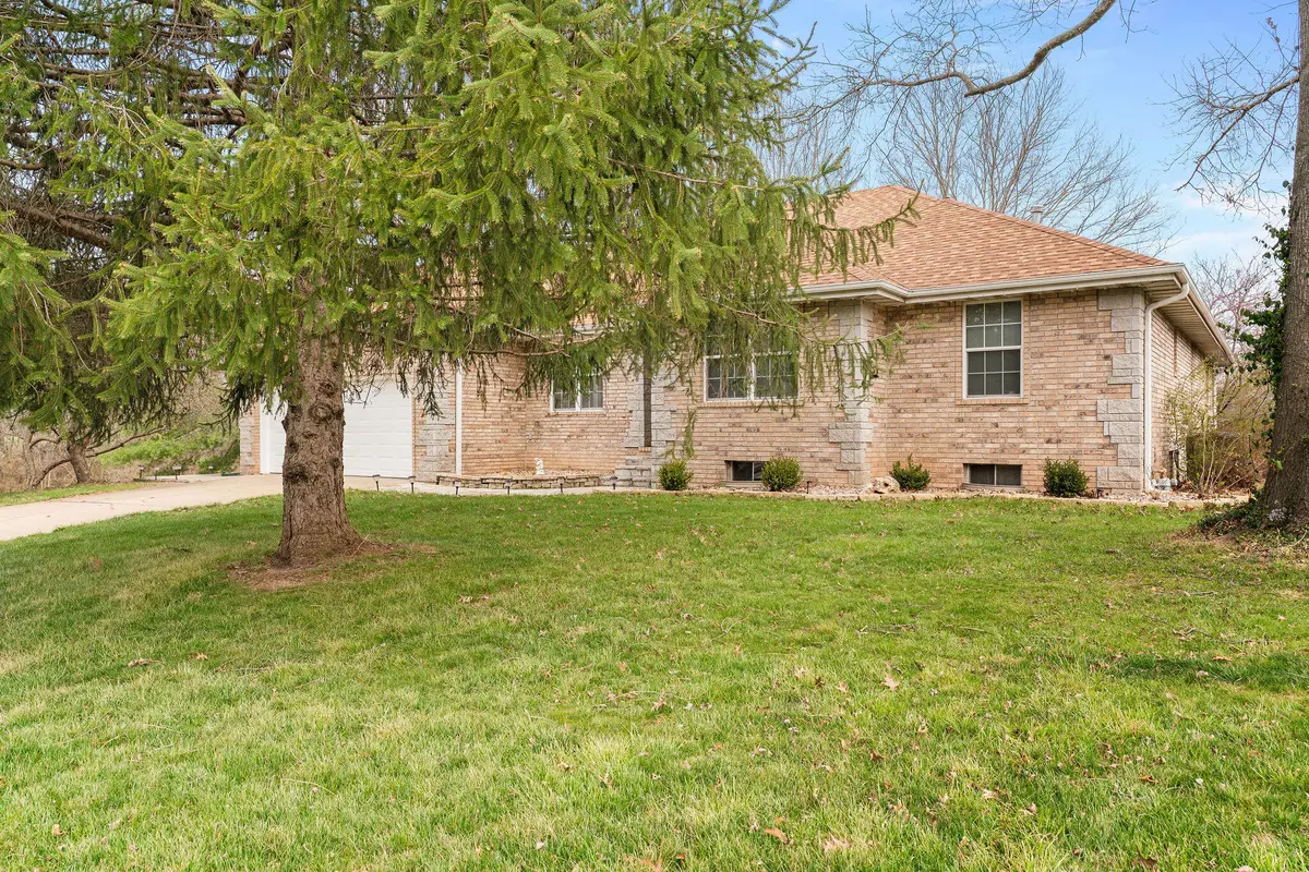 1319 Woodcastle Road, Nixa, MO 65714 - #1