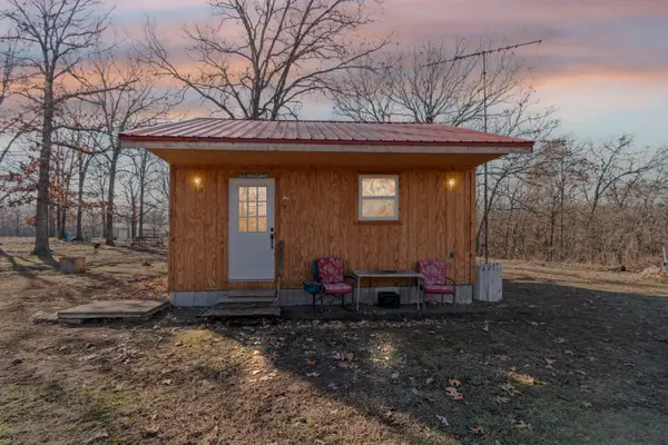 22805 State Highway Cc, Warsaw, MO 65355