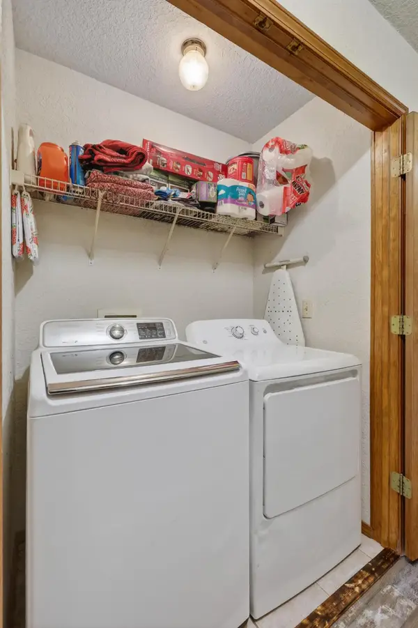 623 Valley View, Carl Junction, MO 64834