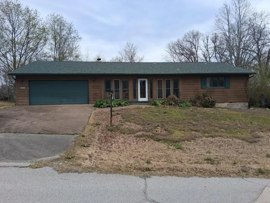 666 Baker Street, Forsyth, MO 65653 - #2