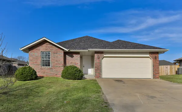 431 S Elgin Avenue, Bolivar, MO 65613