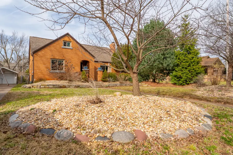 547 E Loren Street, Springfield, MO 65807 - #2