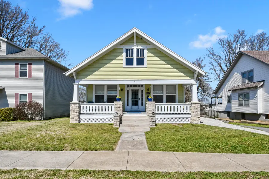 823 W Walnut Street, Springfield, MO 65806 - #3