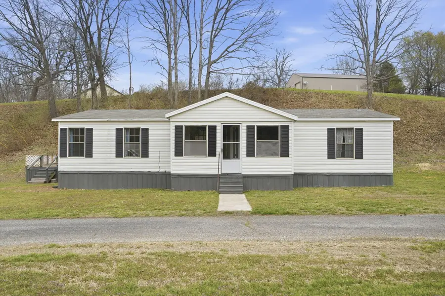 176 S Essex Road, Nixa, MO 65714 - #2