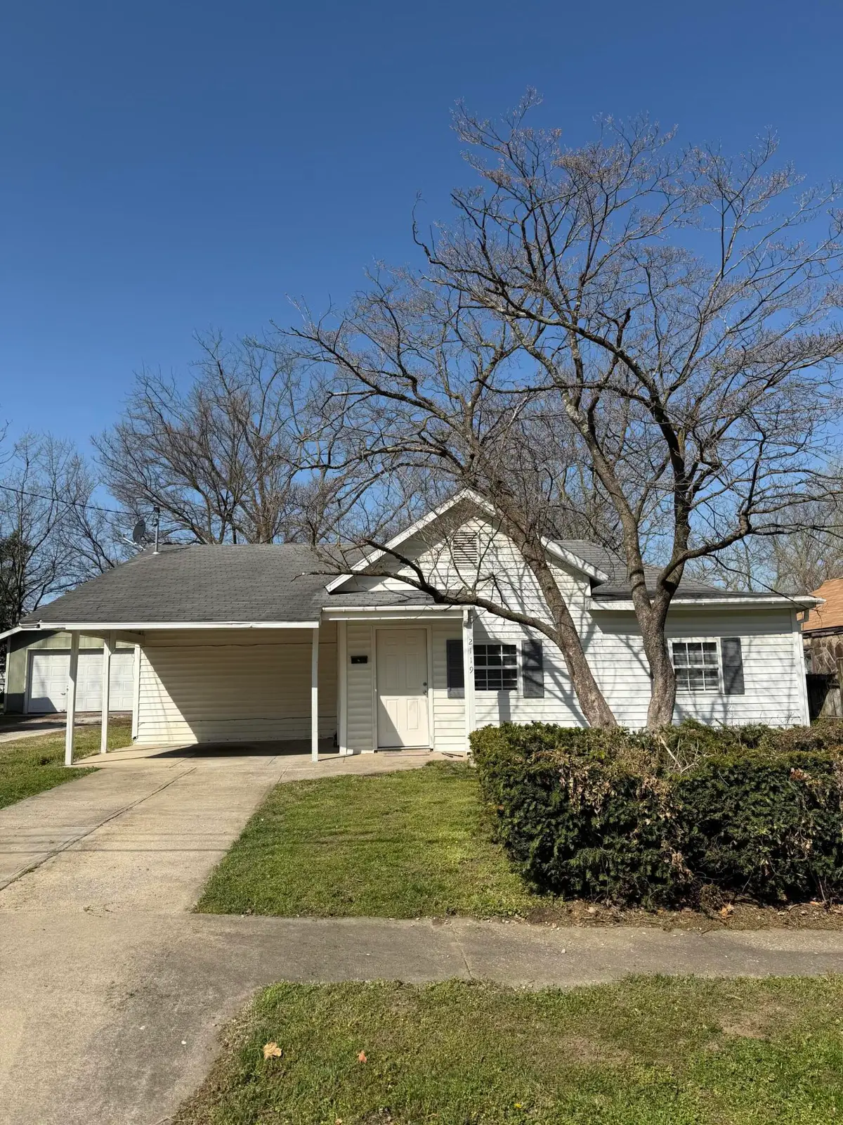 2119 N Howard Avenue, Springfield, MO 65803 - #1