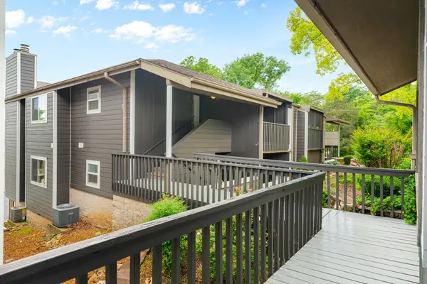 118 W Hensley Street #1d, Branson, MO 65616