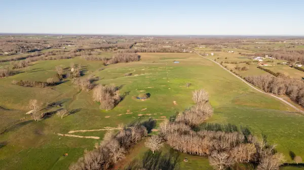 Tract 1 0000 Farm Road 2007, Aurora, MO 65605