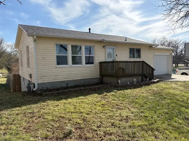 720 W South Street, Aurora, MO 65605 - #2