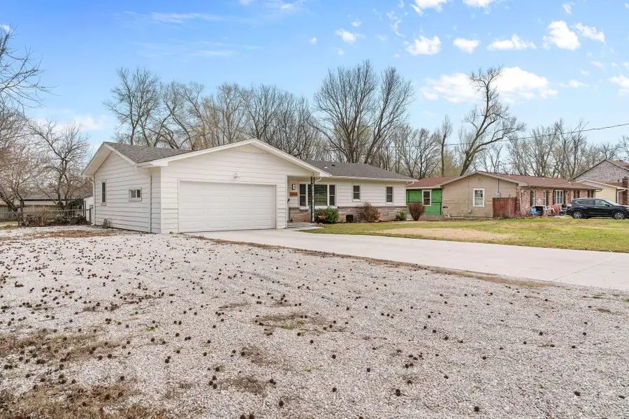 5456 S Hazel Avenue, Springfield, MO 65810 - #3