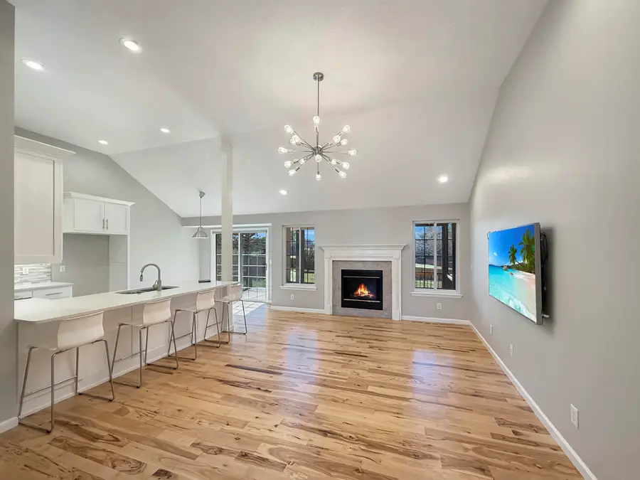 804 W Myra Drive, Nixa, MO 65714 - #2