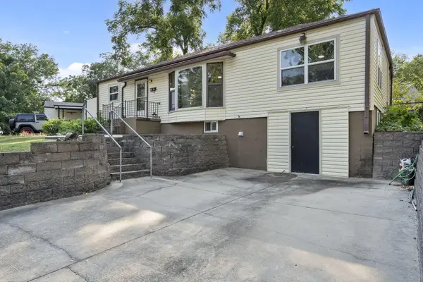 707 S 3rd Street, Branson, MO 65616