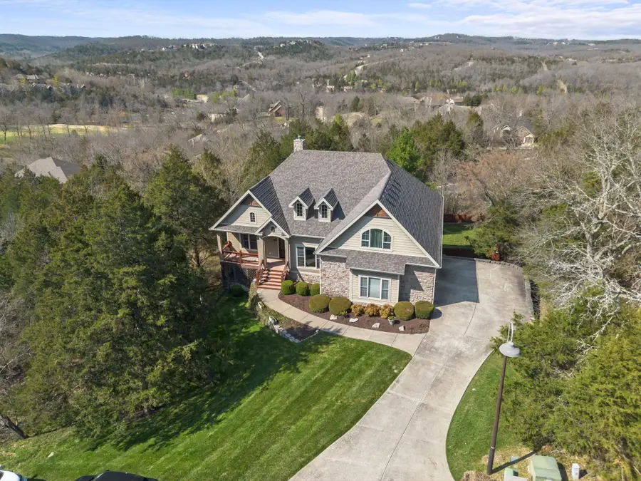 512 Silverwood Place, Branson West, MO 65737 - #2