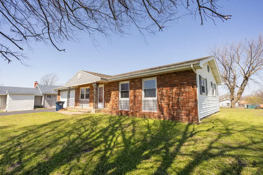 1413 W Dallas Street, Buffalo, MO 65622 - #3