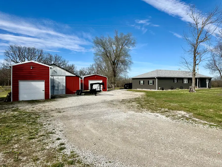 4097 S 110th Road, Bolivar, MO 65613 - #2