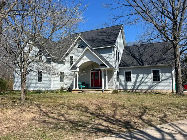 116 Clingan Avenue, Willow Springs, MO 65793