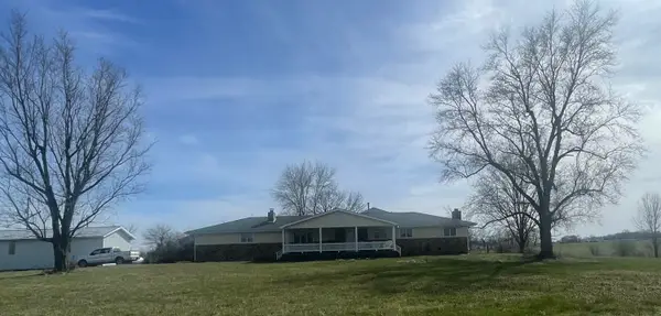 15017 Farm Road 2010, Verona, MO 65769