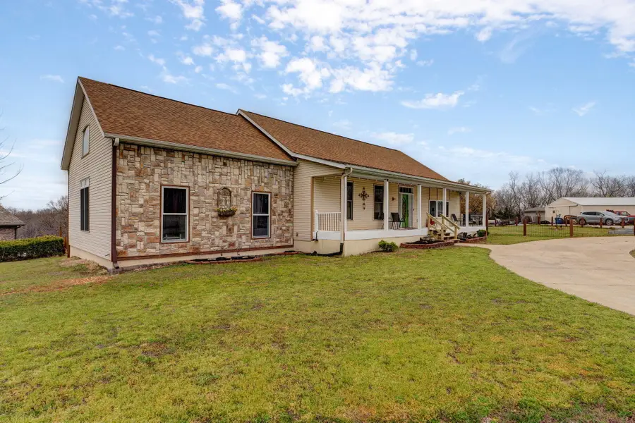 150 Live Oak Lane, Reeds Spring, MO 65737 - #2